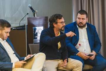 Encuentro de CC de Gran Canaria con  más de 100 expertos/Acfi Press.